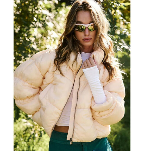 New Free People FP MOVEMENT In A Bubble Puffer Jacket $198 LARGE Linen Cream - Picture 1 of 6
